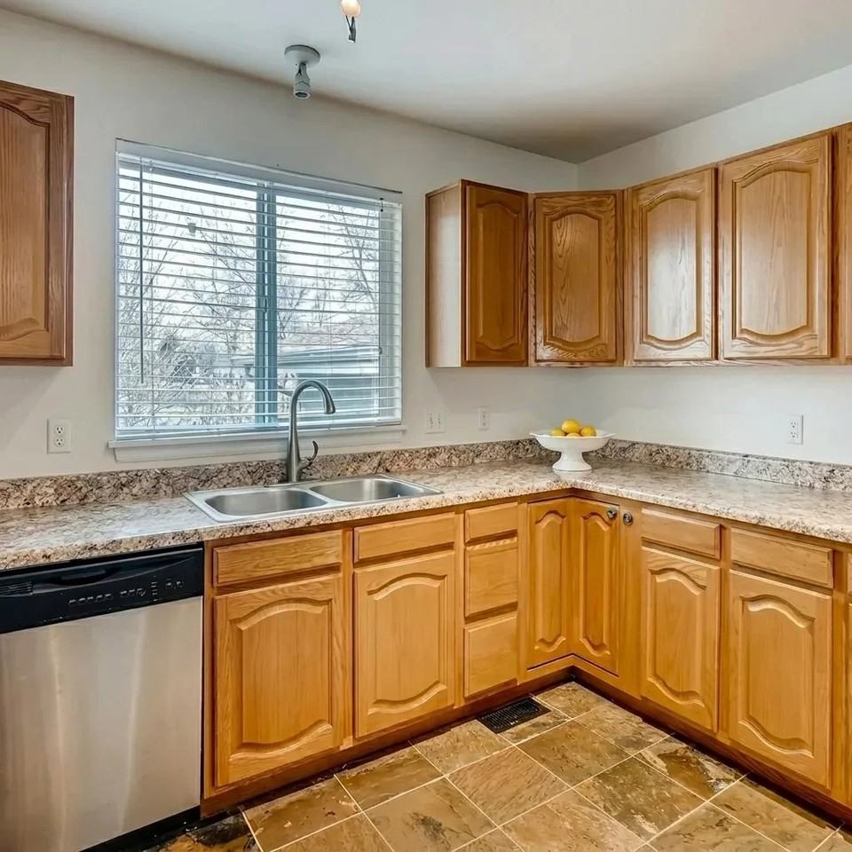 11911 W 13th Ave - Photo 7 of 46