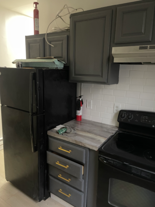 916 Ridge Ave - Photo 5 of 10