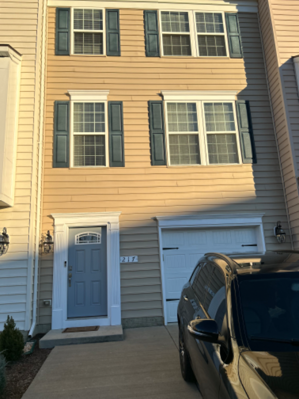 217 Hidden Brook Dr #IN