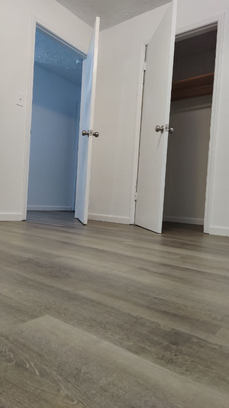 401 Duke St #10 - Photo 5 of 7