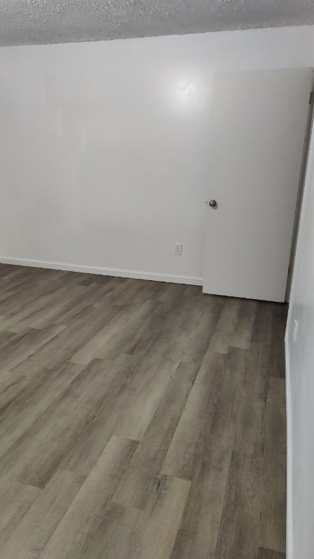 401 Duke St #10 - Photo 6 of 7
