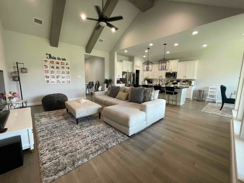 2607 Bayrose Dr - Photo 6 of 20
