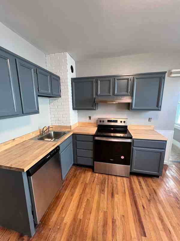 9 Dewey Ave #1 - Photo 2 of 9