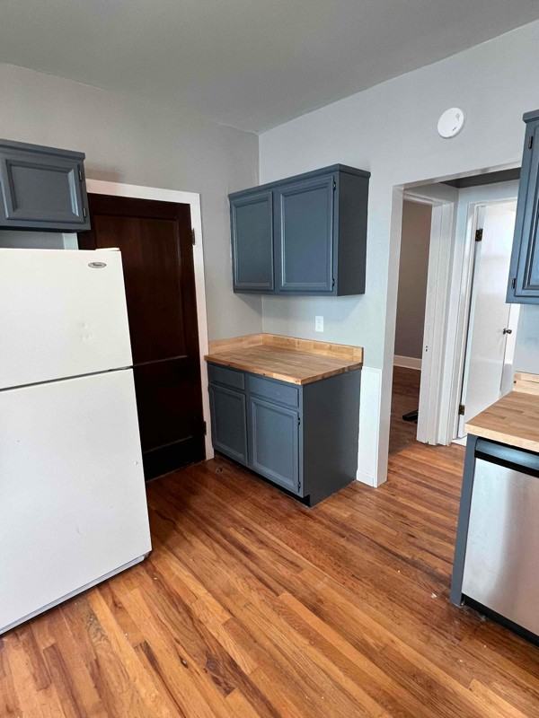 9 Dewey Ave #1 - Photo 3 of 9