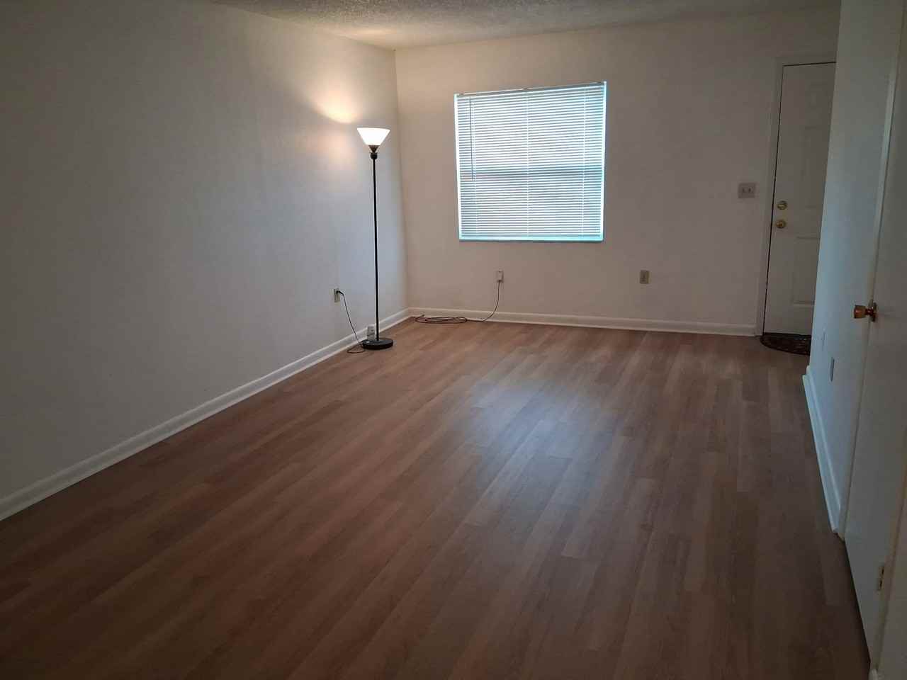 5649 Cherry Wood Cir - Photo 2 of 6