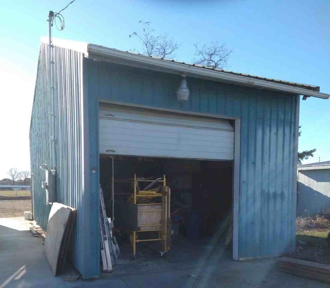 7989 Rainier Rd Ne - Photo 4 of 15