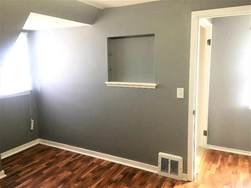 4625 N 35th St - Photo 2 of 19