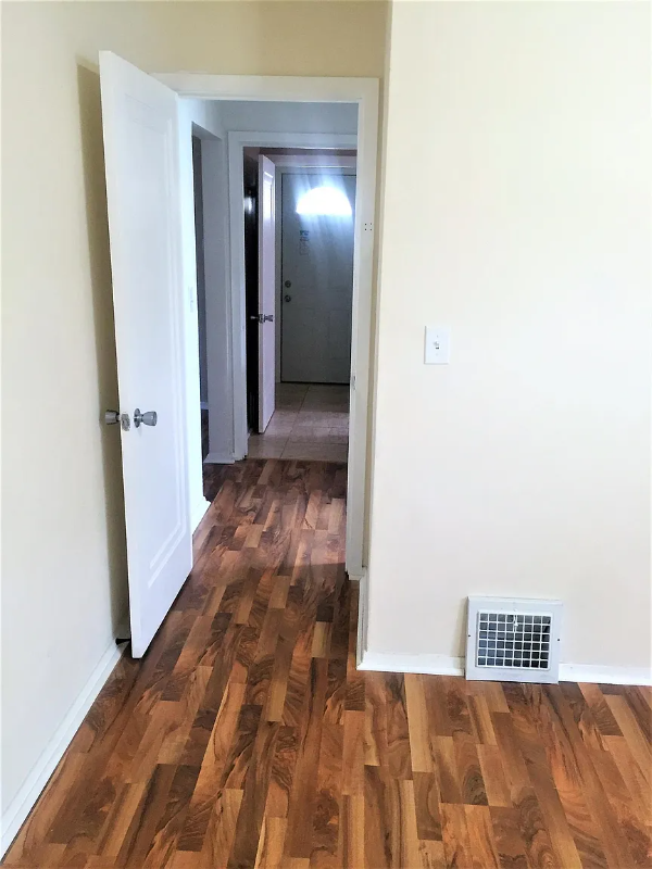 4625 N 35th St - Photo 6 of 19