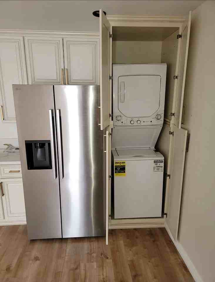 22235 Burton St - Photo 6 of 12