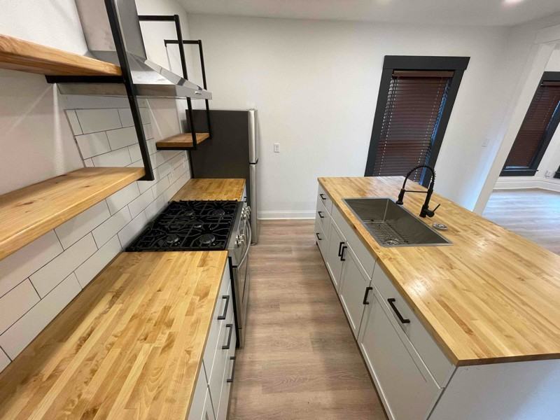 210 Iowa St #4 - Photo 6 of 8
