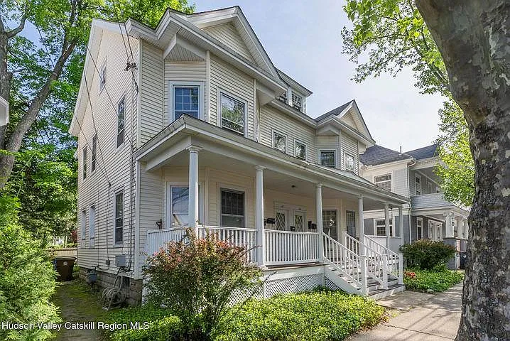138 Saint James St #138B - Photo 2 of 16