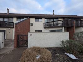 featured image of 1071 Lancaster Blvd #13