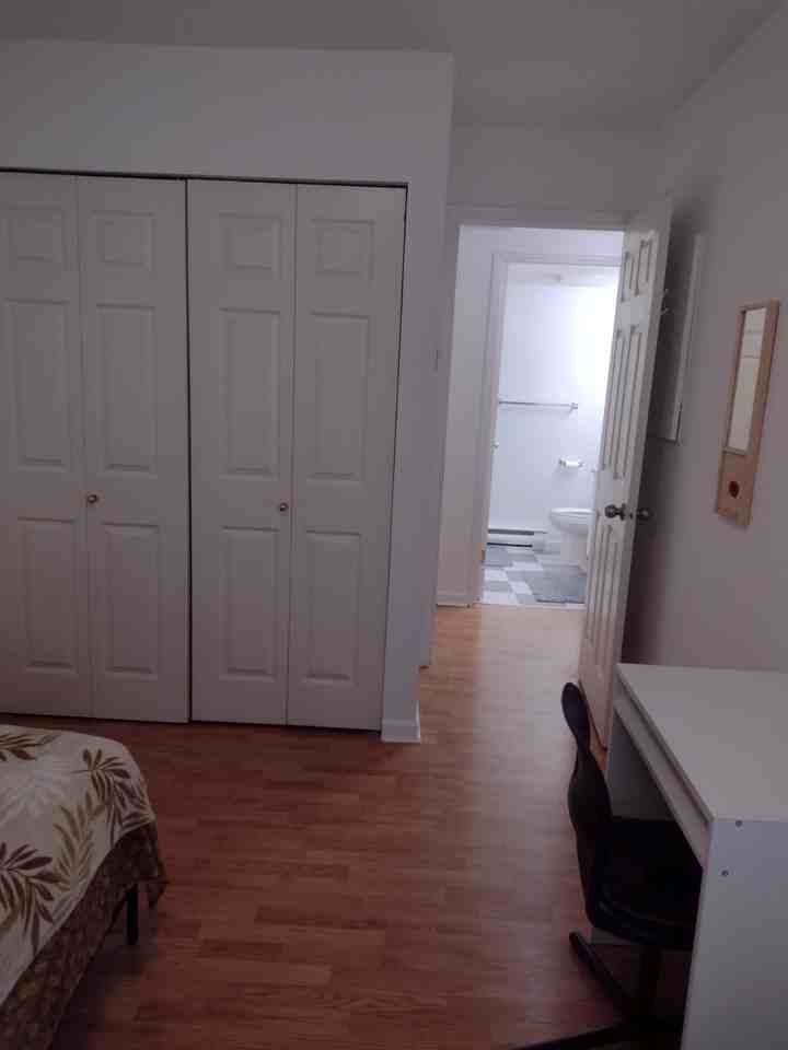 Sperling Ave & Southoaks Cres - Photo 3 of 9