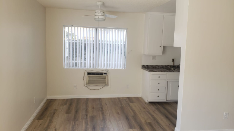 6636 Tujunga Ave #1 - Photo 3 of 9