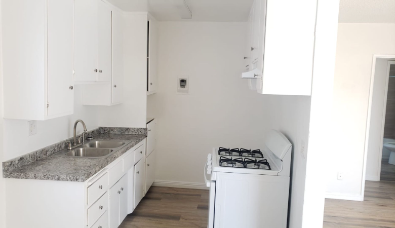 6636 Tujunga Ave #1 - Photo 5 of 9