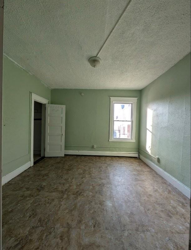 905 Park St #2 - Photo 5 of 8