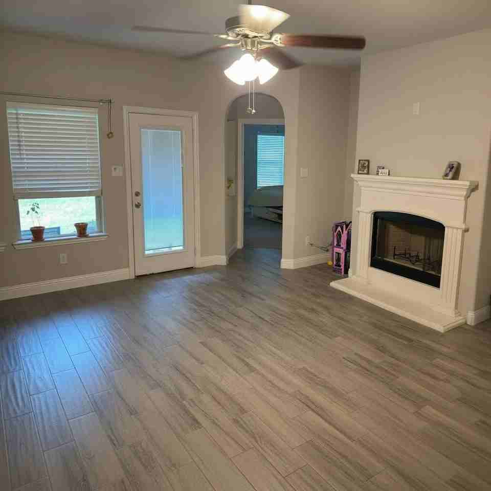 337 Daleview Dr - Photo 3 of 15