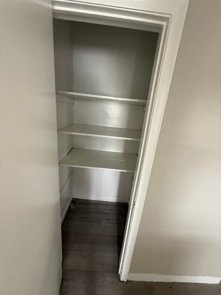 2620 Main St - Photo 6 of 9