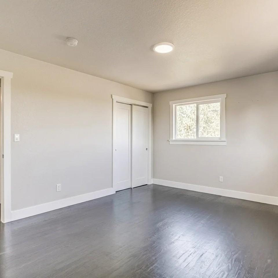 482 W 80th Ave #2 - Photo 5 of 39