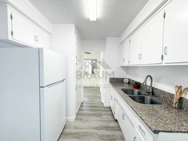 5433 Sepulveda Blvd #1 - Photo 6 of 8