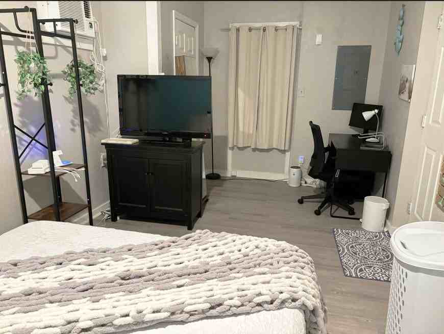 6312 Lake Ave - Photo 4 of 19