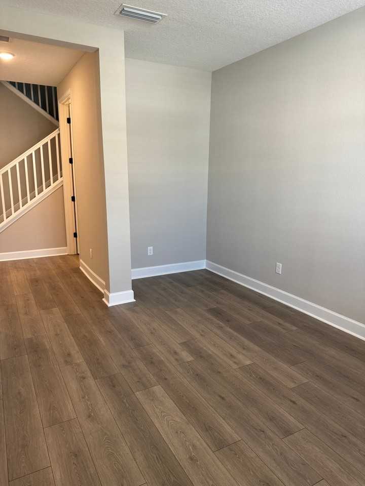 3528 Cunningham Rd - Photo 6 of 14
