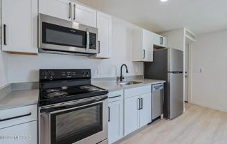1040 N 7th Ave #1040 - Photo 1 of 1
