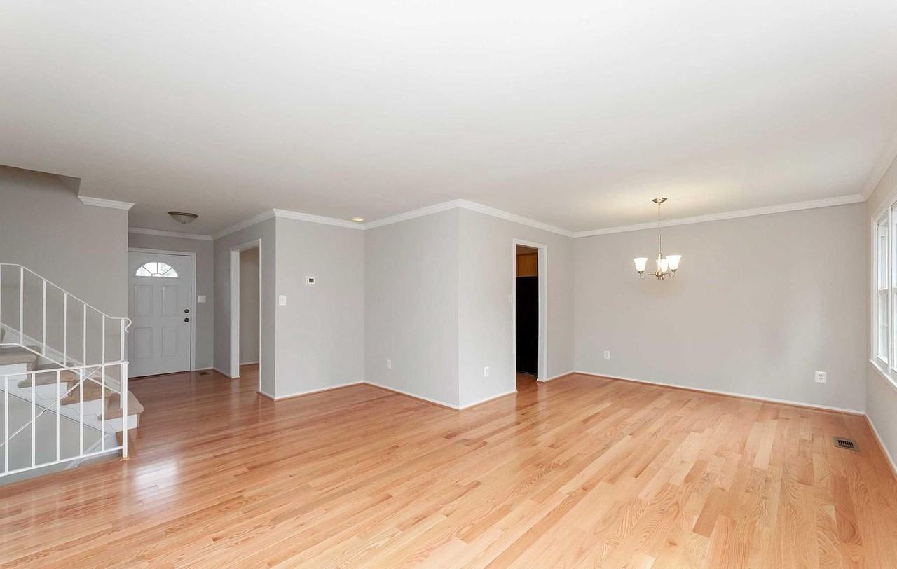5307 Greenough Pl - Photo 2 of 16