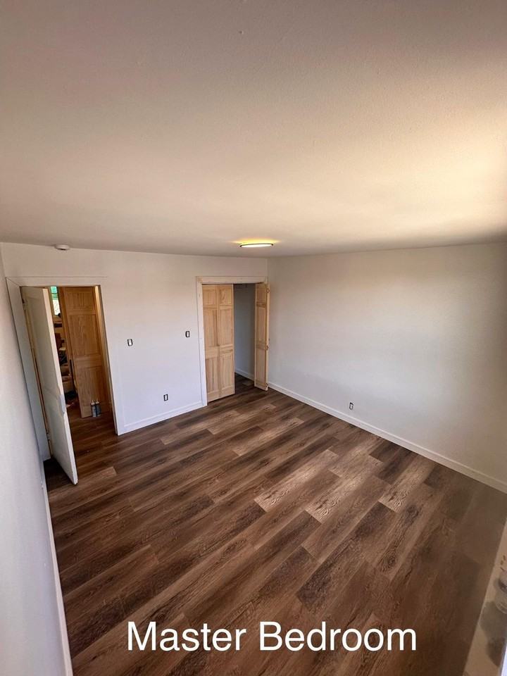 6253 N 5th St #B - Photo 3 of 13