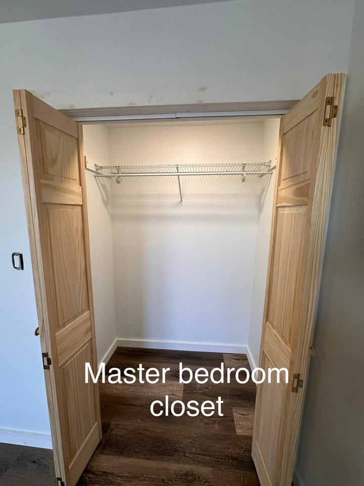 6253 N 5th St #B - Photo 4 of 13