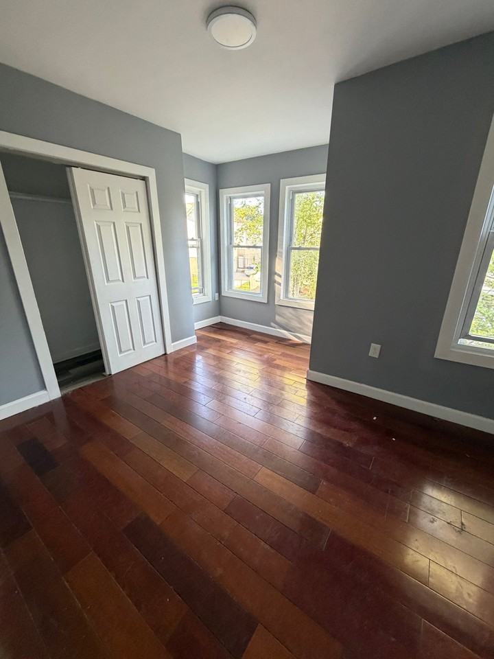 67 9th Ave #2 - Photo 3 of 7
