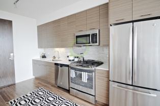 324 W Chestnut St - Photo 1 of 1