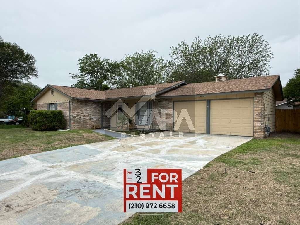 5419 Lake Grove Dr - Photo 3 of 20