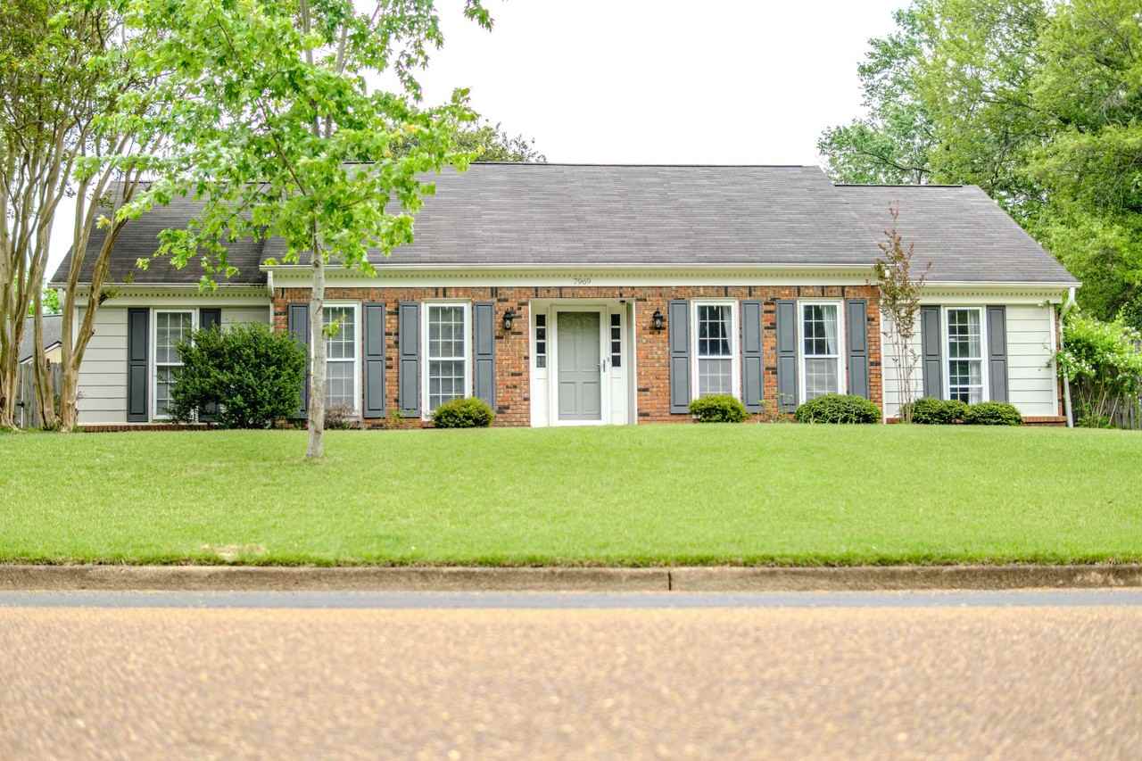 7969 Cross Ridge Dr
