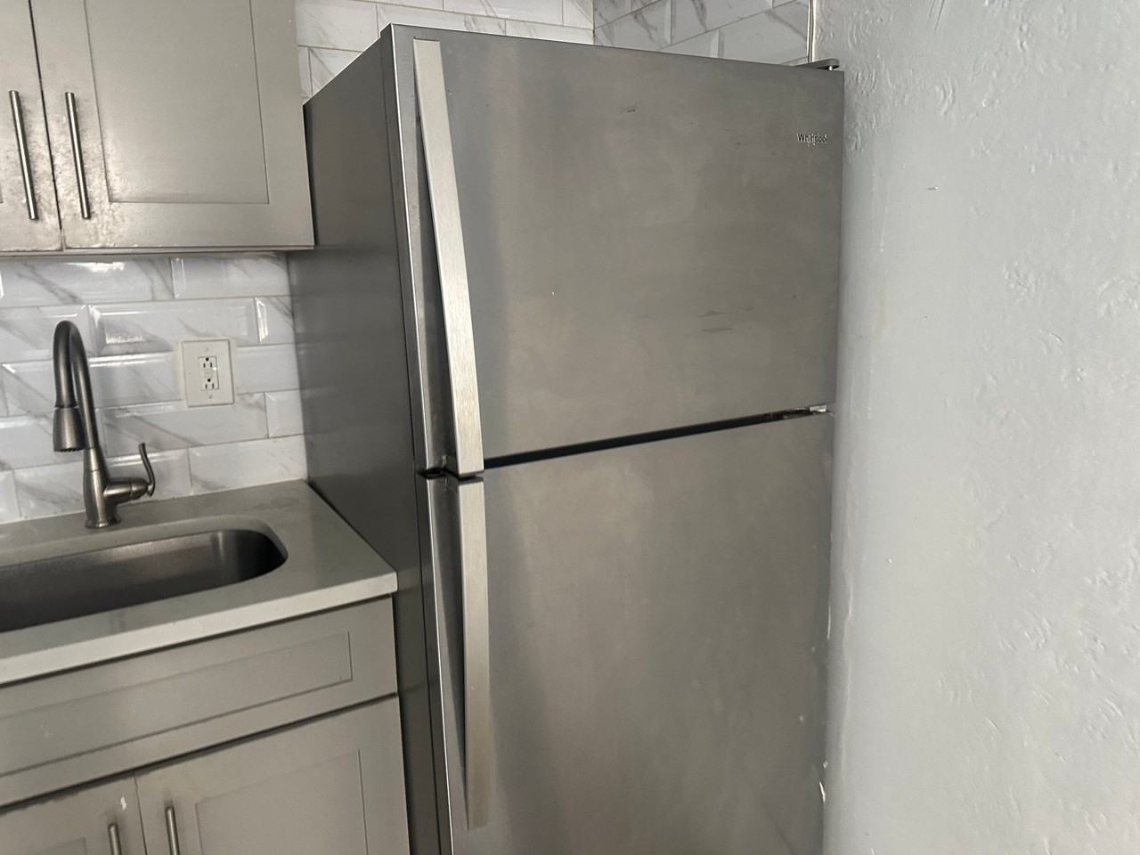 265 Beech St #4 - Photo 4 of 19