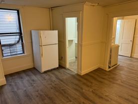 215 Main St #2J - Photo 1 of 1