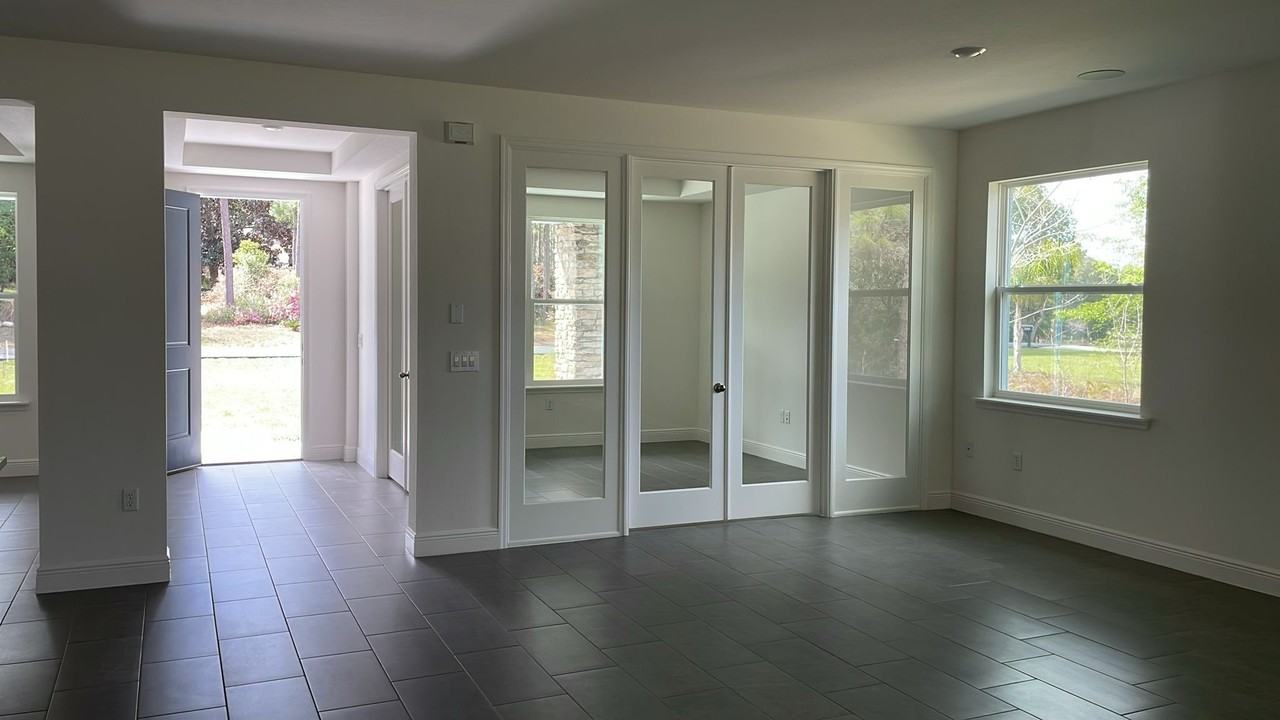 5301 N Mallows Cir - Photo 6 of 16