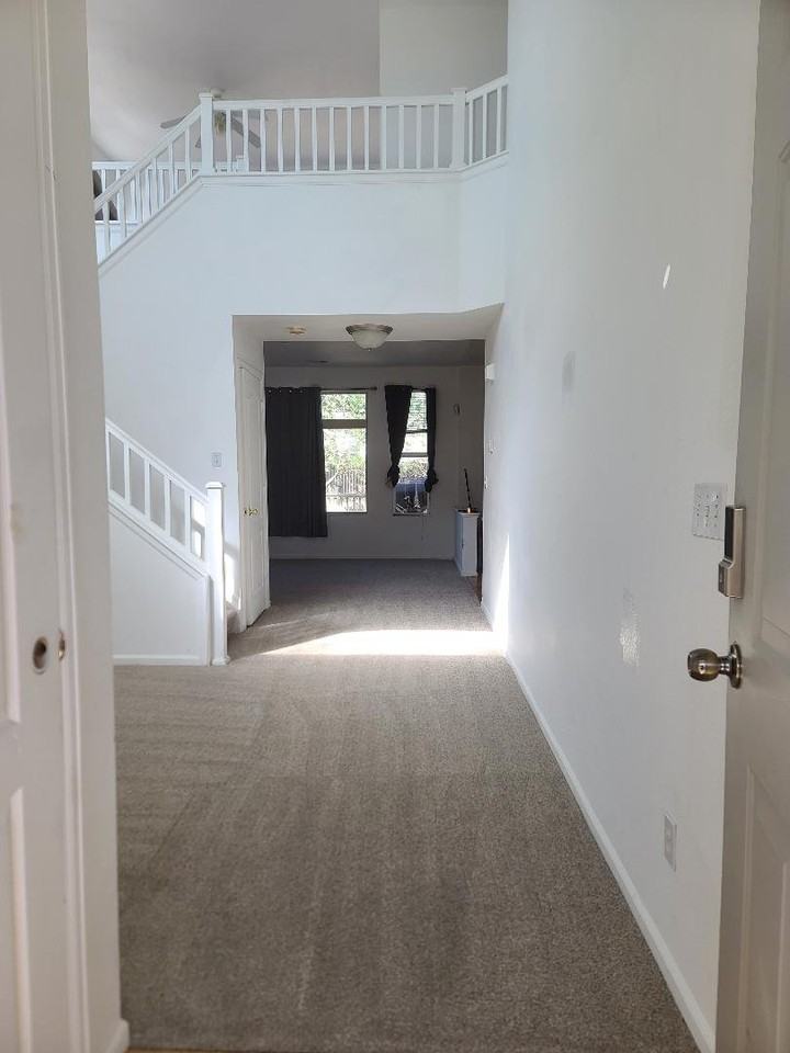 12467 Dexter Way - Photo 3 of 14