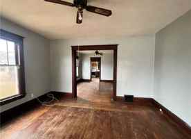featured image of 602 E Decatur St