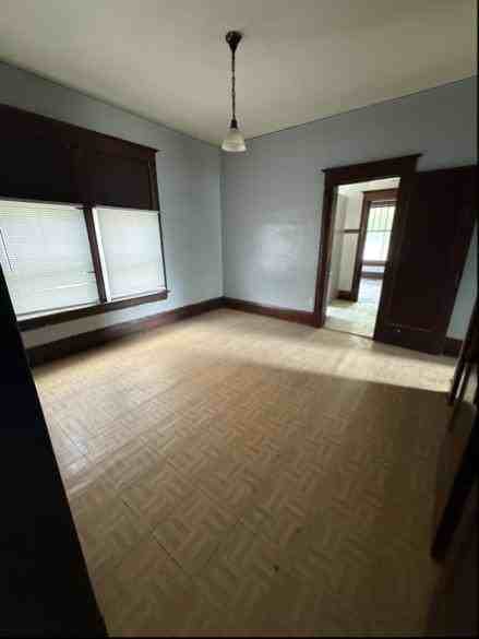 602 E Decatur St - Photo 3 of 5
