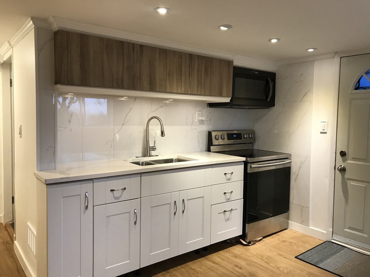 3665 East Pender Street - Photo 3 of 11