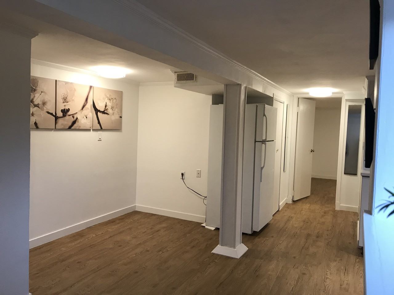 3665 East Pender Street - Photo 4 of 11