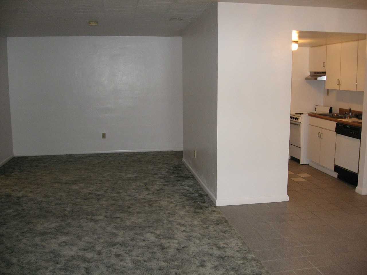 3279 Babcock Blvd #18 - Photo 4 of 6