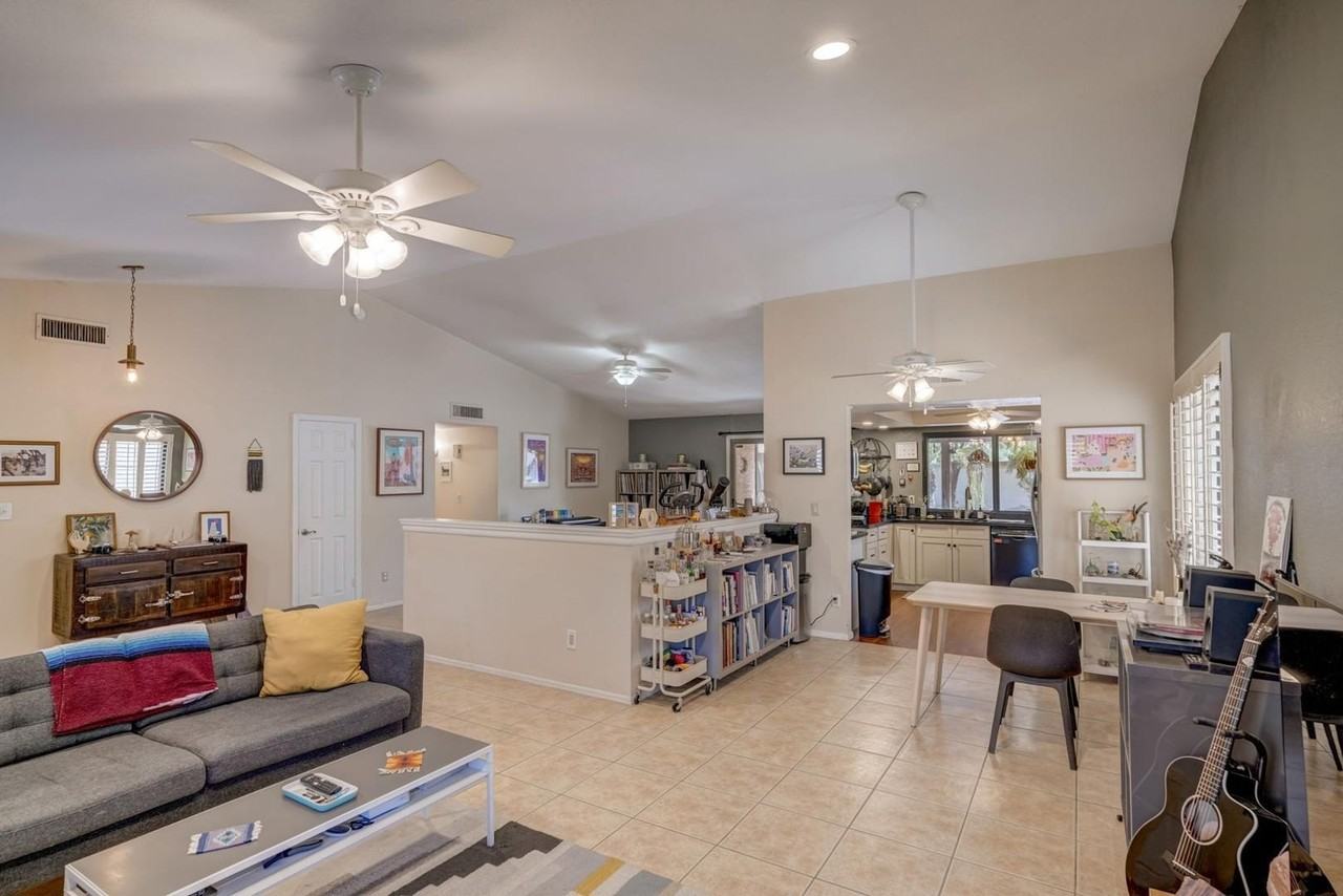1540 N El Camino Dr - Photo 5 of 24