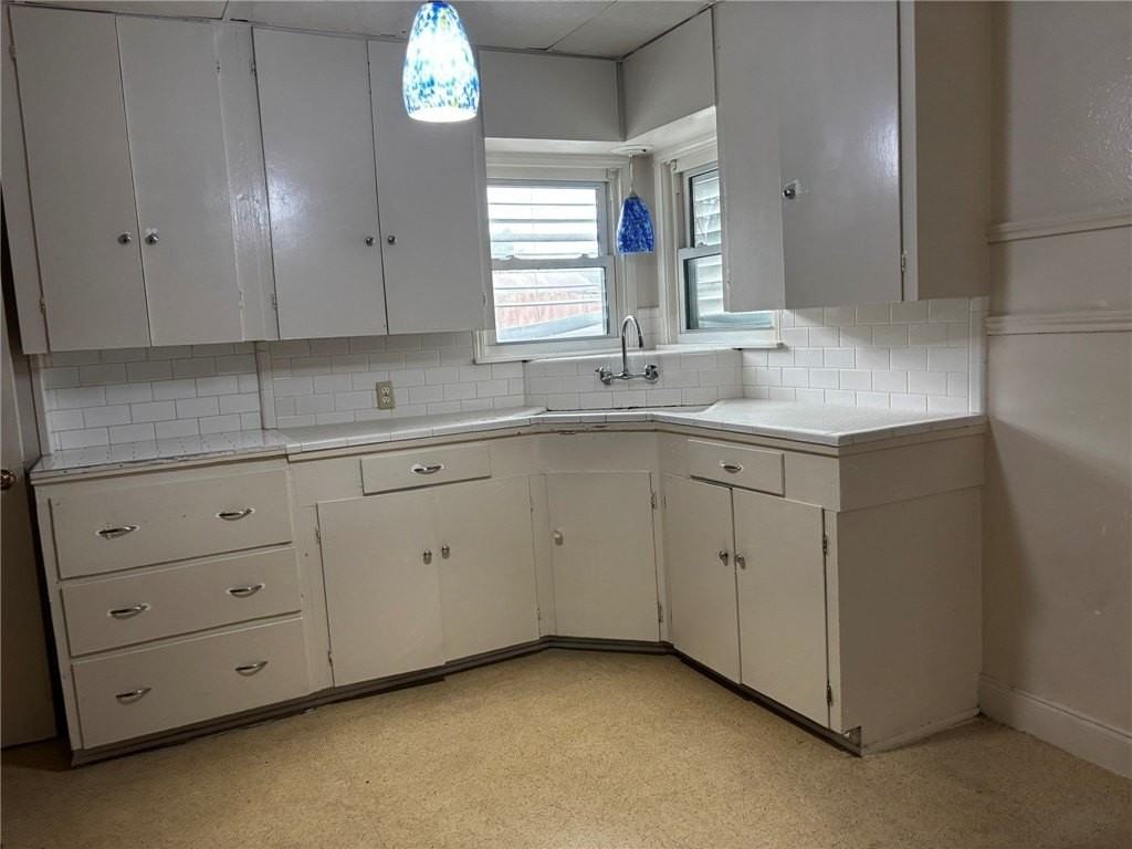 1241 Cambridge Dr - Photo 5 of 16