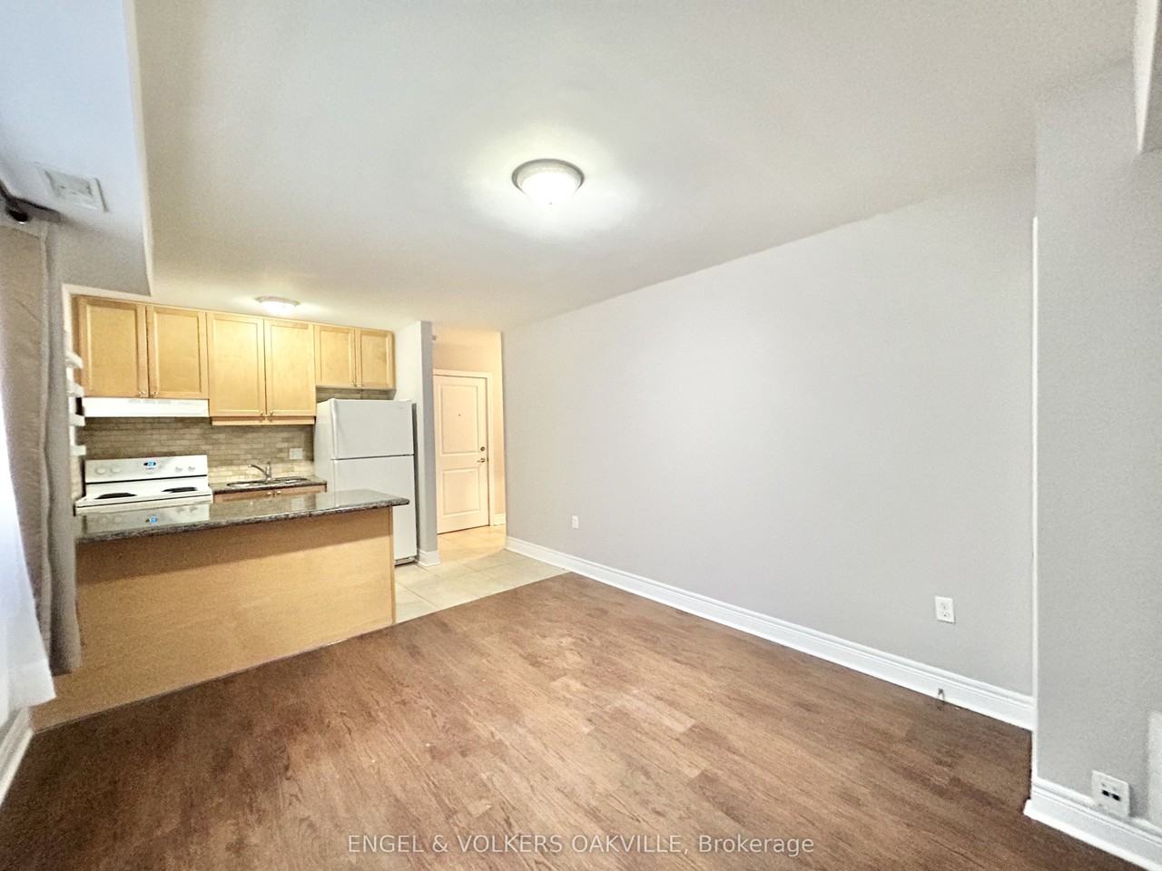 9 Thirty Third Street 108 - Photo 3 of 8