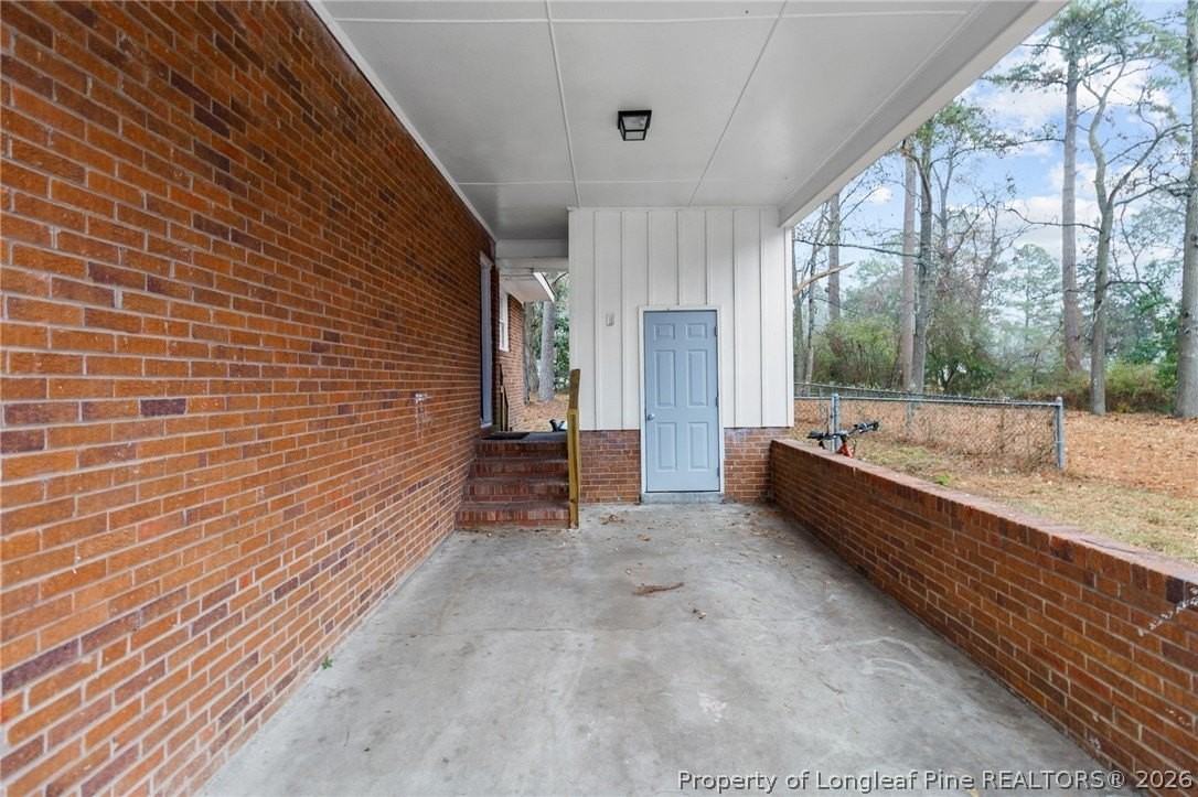 1445 Thelbert Dr - Photo 4 of 26