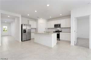 featured image of 42380 Cascade Dr