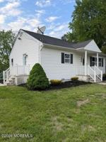 featured image of 206 Taylors Mills Rd