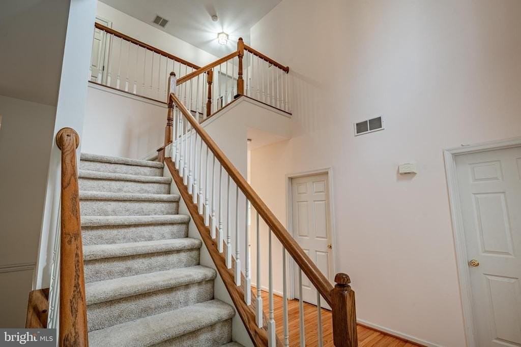 129 Spur Ln - Photo 5 of 31